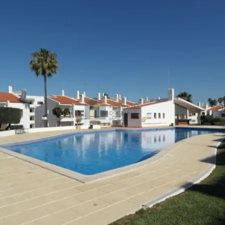 116 Center Monte Choro Flat With Pool דירה אלבופיירה